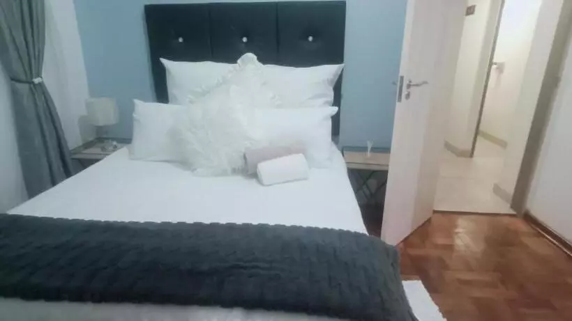 ペンション Mathwala Guesthouse