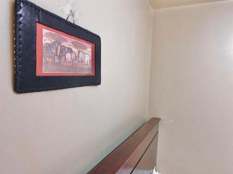 Pensionat Zuri House