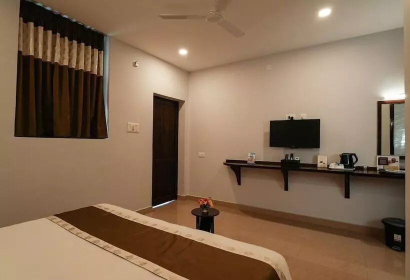 リゾートホテル Mgm Whispering Winds Yelagiri