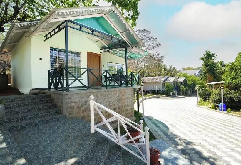 リゾートホテル Mgm Whispering Winds Yelagiri