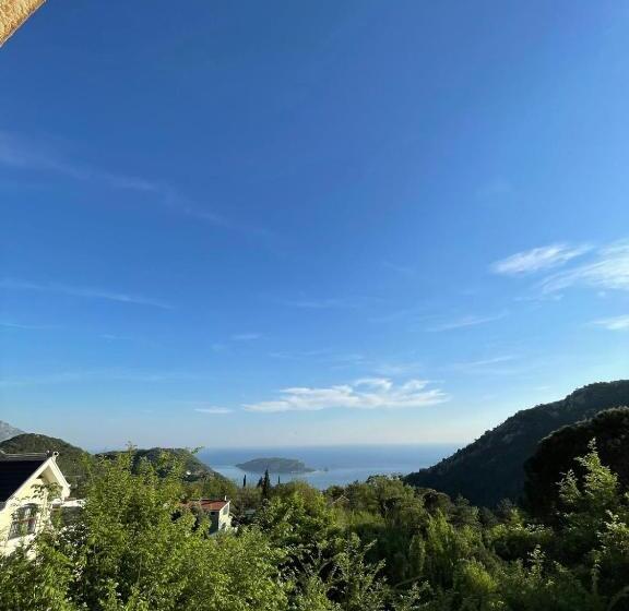 Yellow Villa With A Sea View