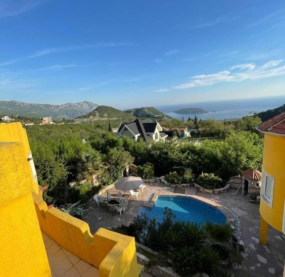 Yellow Villa With A Sea View