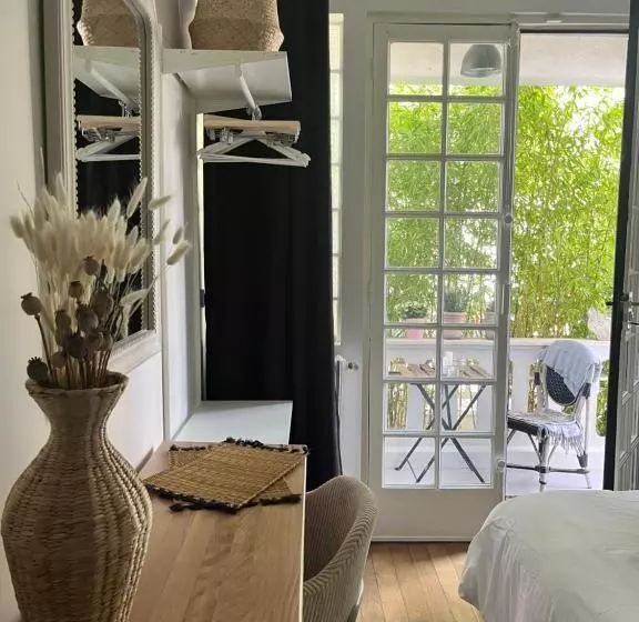 Aamiaismajoitus (B&B) Chambre D Hôte   Bambou