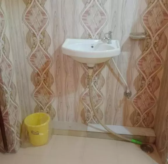 Hotelli Aanand Bhwan