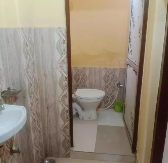 Hotelli Aanand Bhwan