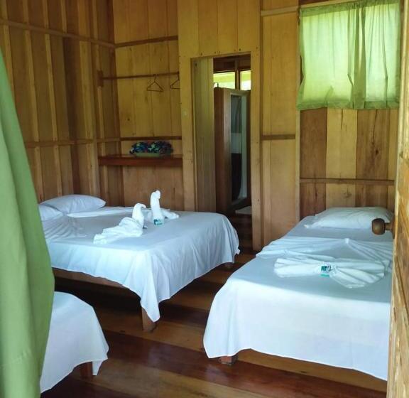 هتل Esmeralda Lodge