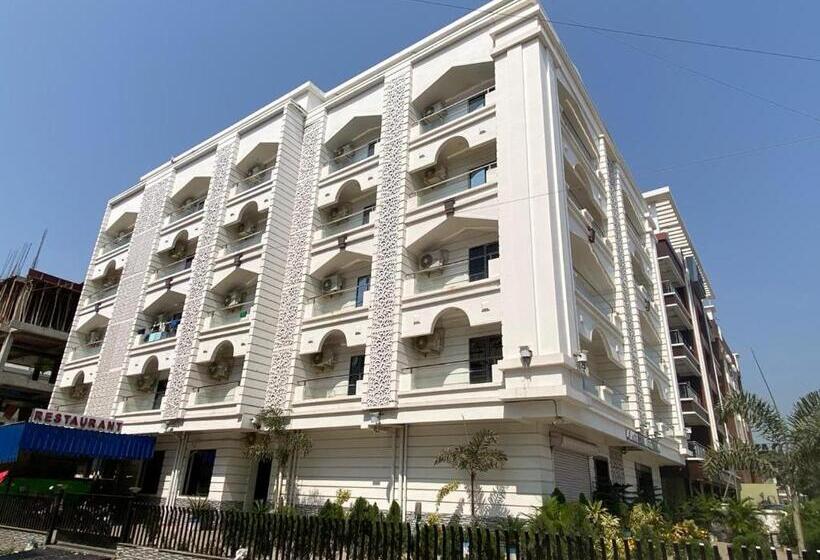 هتل The Grand Touch & The Royal Touch, New Digha ! Easygooroms