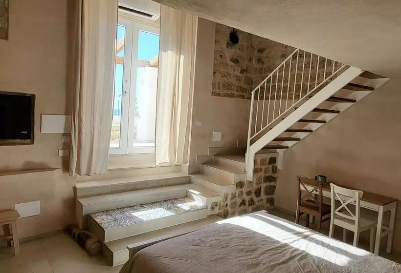 Majatalo Il Panorama Di Ercole