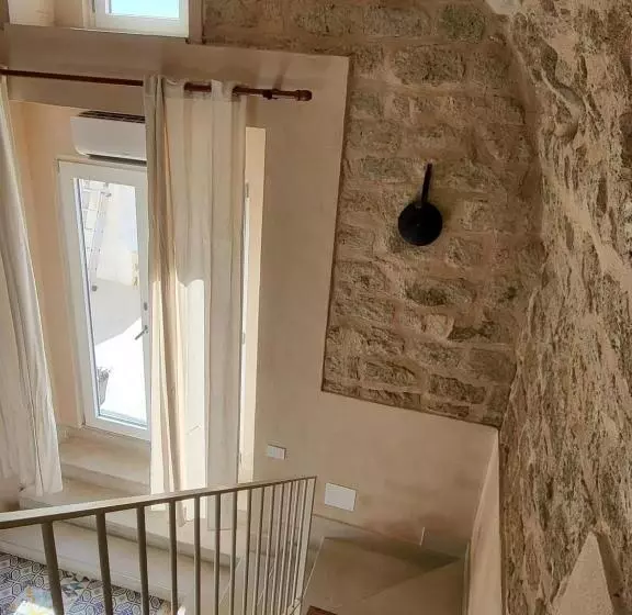 Majatalo Il Panorama Di Ercole