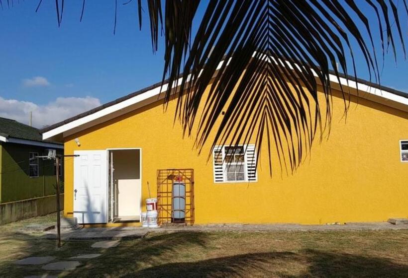 پانسیون Lamaison