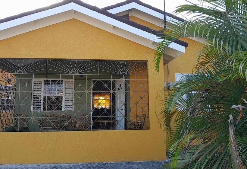 پانسیون Lamaison