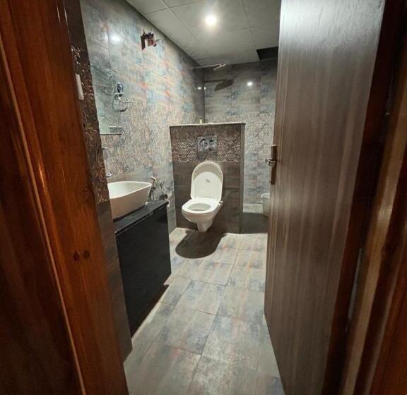 Ram Lee Grand Hotel & Restaurant