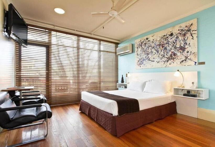 Tolarno Hotel The Philippe Australia