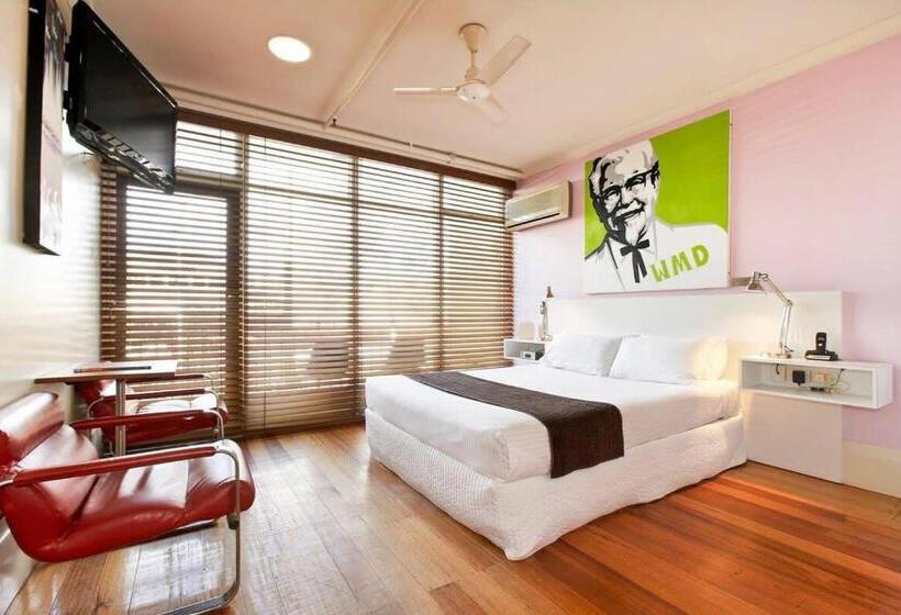 Tolarno Hotel The Philippe Australia