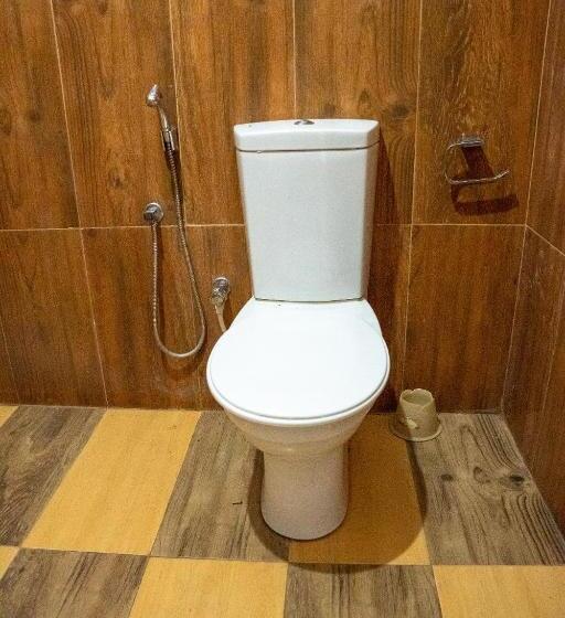 Udawalawe Elegant Hostel