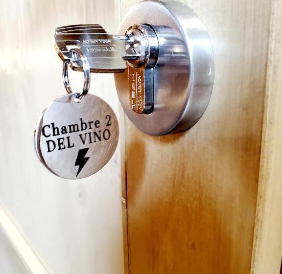 צימר Del Vino Bar à Vin & Guitares