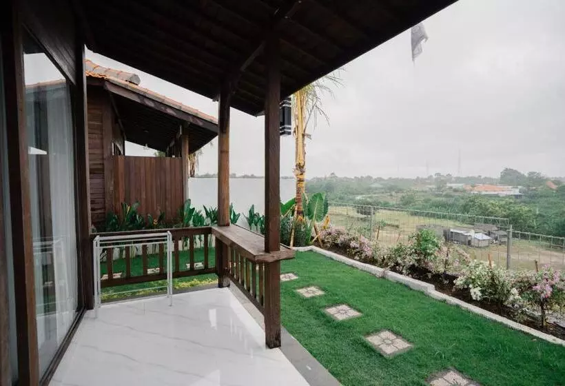 Hotelli The Akasea Villa Bali