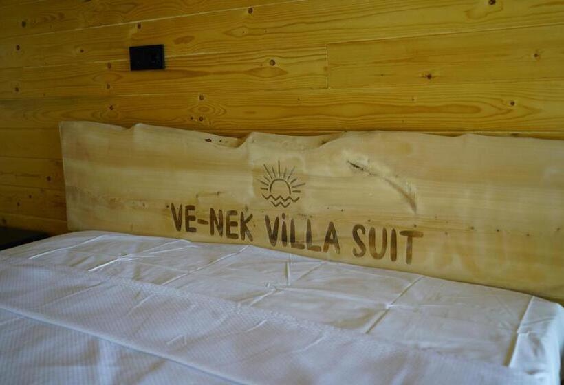 هتل Venek Viila Suit
