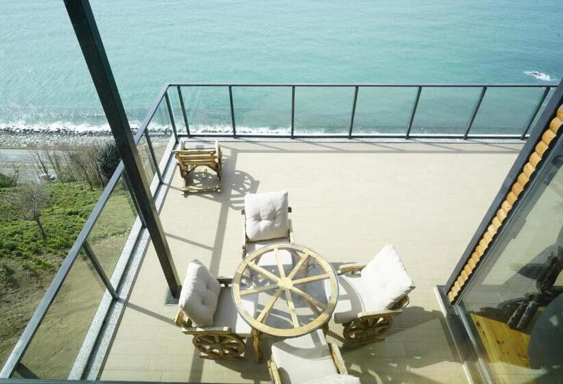 هتل Venek Viila Suit