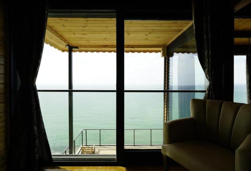 هتل Venek Viila Suit