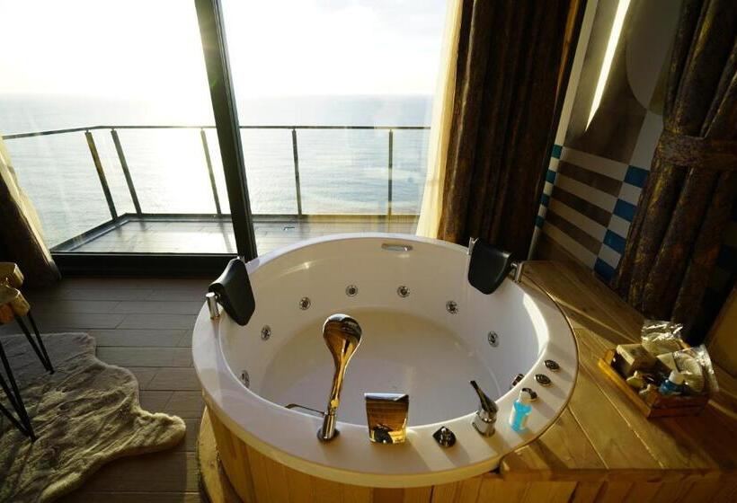 هتل Venek Viila Suit