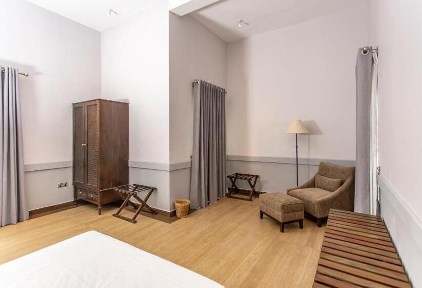 ホテル W15 Glenfall Nuwara Eliya