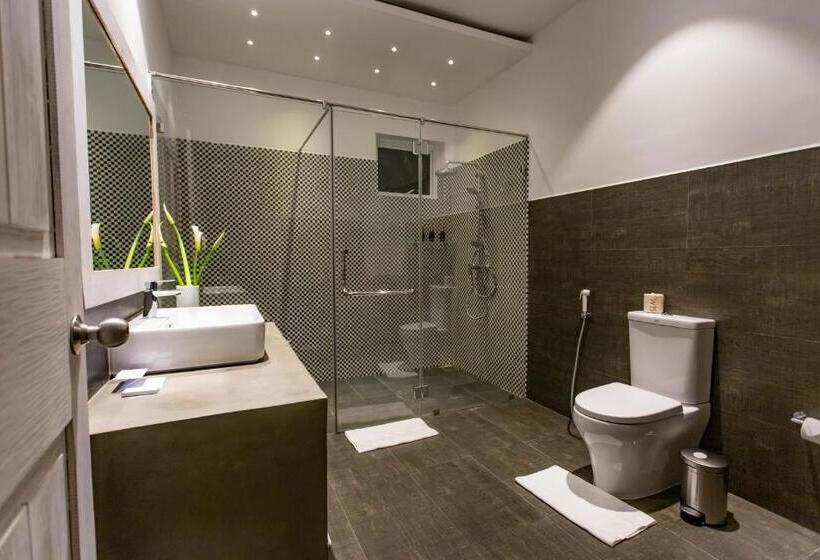 ホテル W15 Glenfall Nuwara Eliya