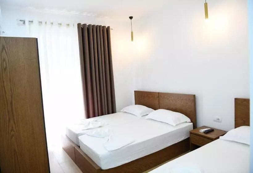 پانسیون Guest House Cela City Centre