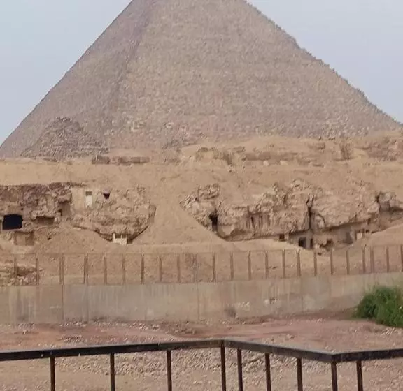 پانسیون Grensha Guest House Inn