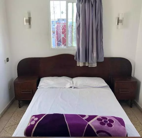 Retkeilymaja Oceana Surf House