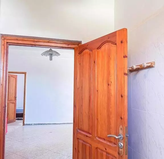 Retkeilymaja Oceana Surf House