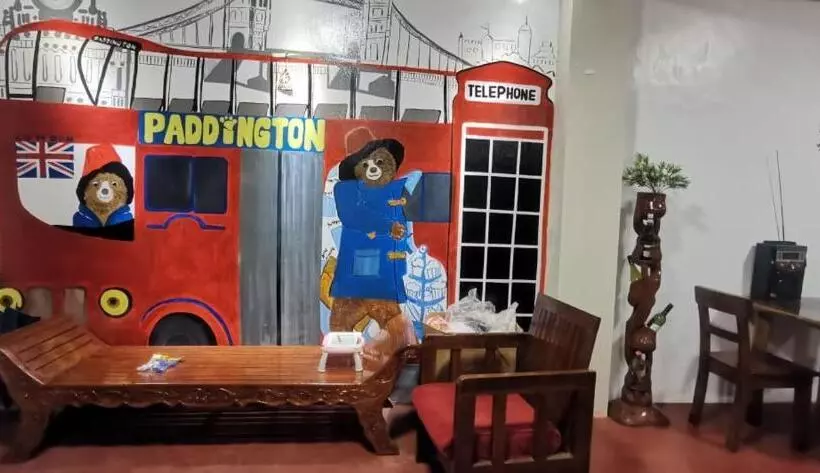 Aamiaismajoitus (B&B) Cool Breeze Lodge And Cafe