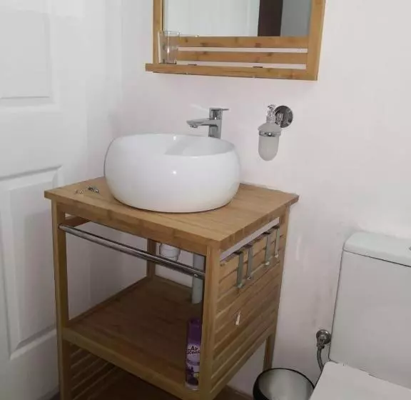 Aamiaismajoitus (B&B) Lieu De Grace