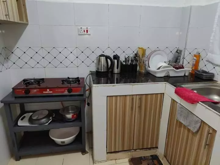 تختخواب و صبحانه Mely Homes