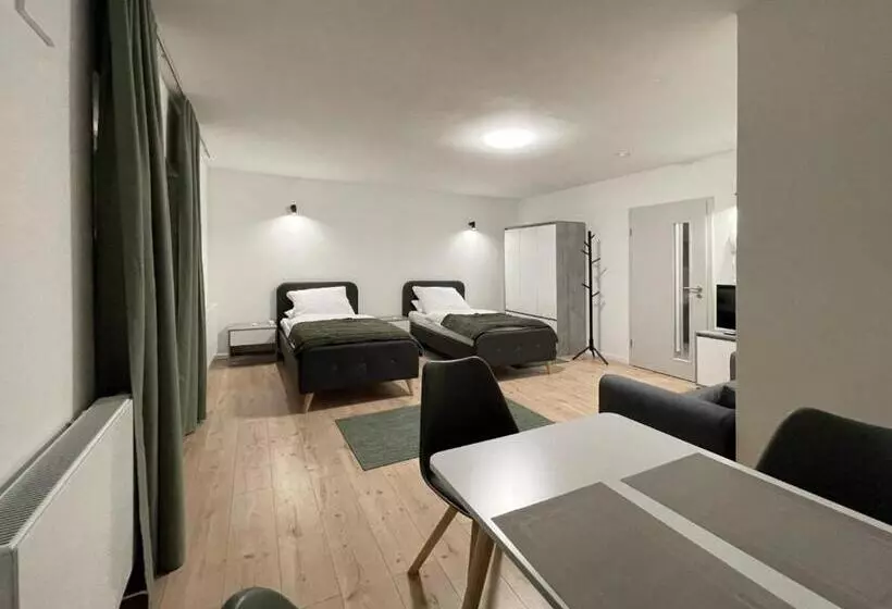 Board Inn Haus Regensburg