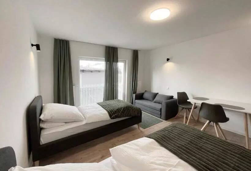 Board Inn Haus Regensburg