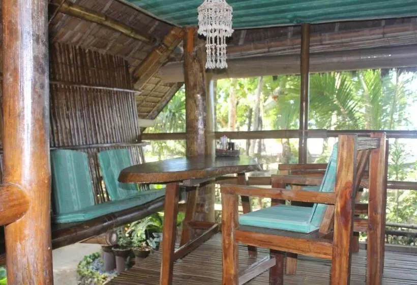 Driftwood Village Resort