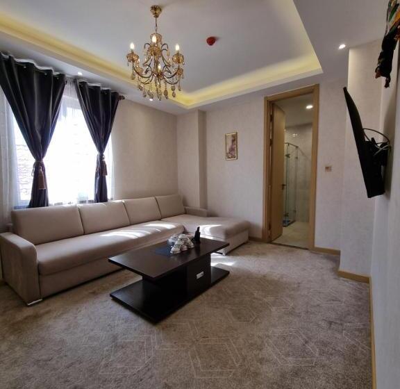 בית מלון כפרי Friendship