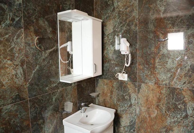 בית מלון כפרי Gusto