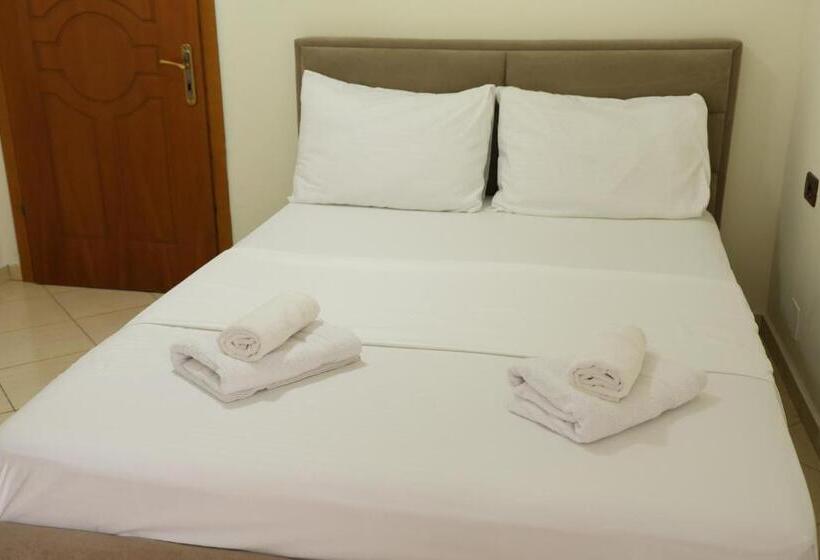 בית מלון כפרי Gusto