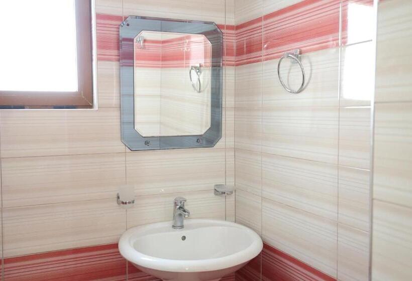 בית מלון כפרי Gusto