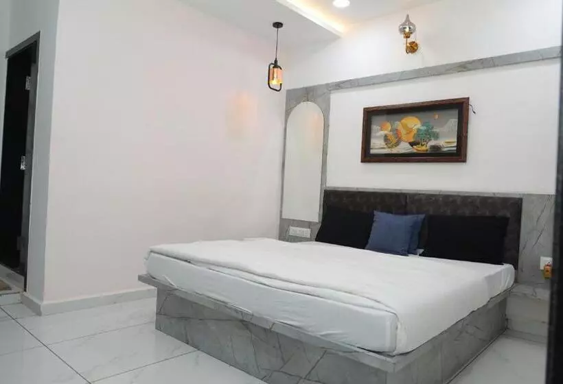 ホテル Hari Home Stay