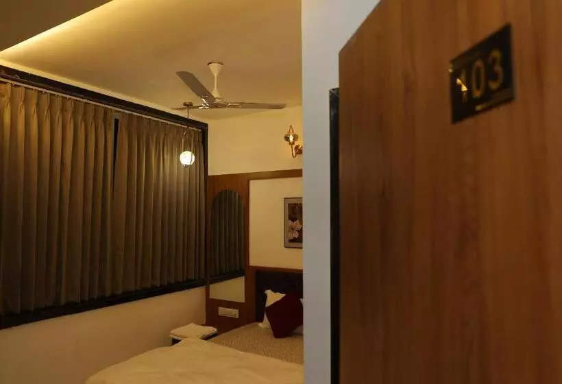 ホテル Hari Home Stay