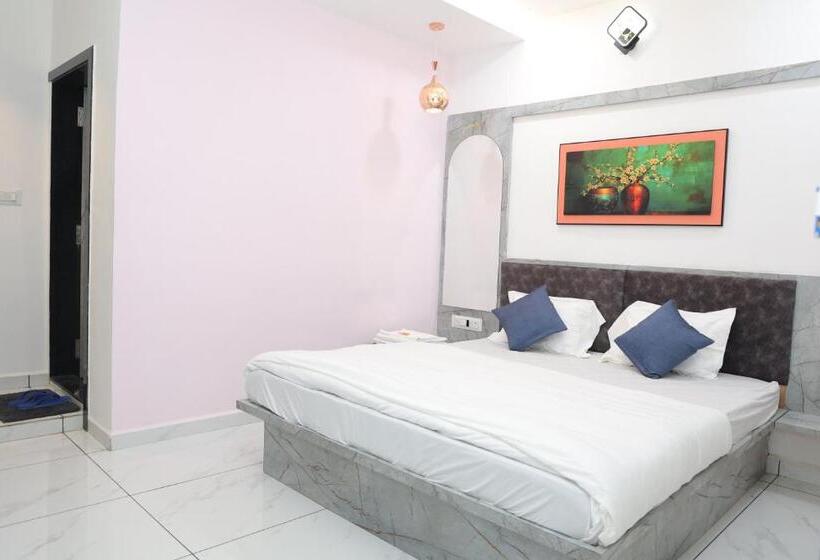 Отель Hari Home Stay