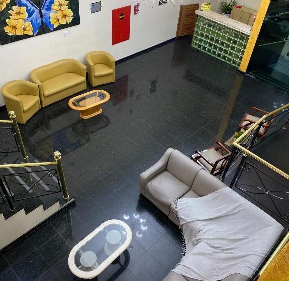 Отель Soares Camargo