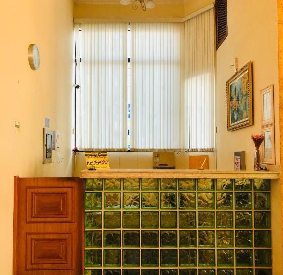 Отель Soares Camargo