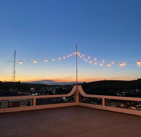 Отель Soares Camargo