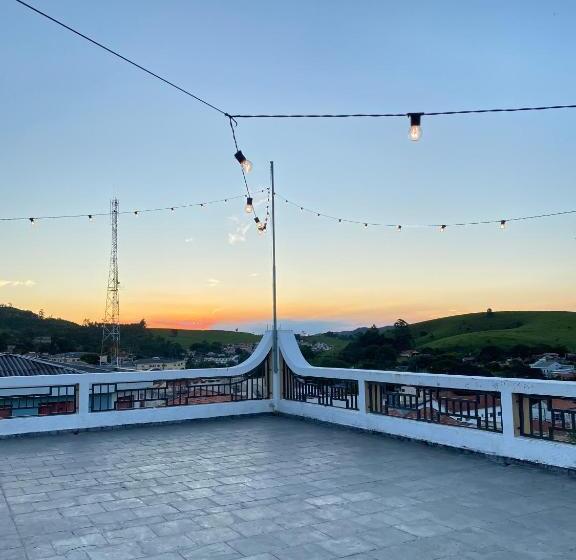 Отель Soares Camargo