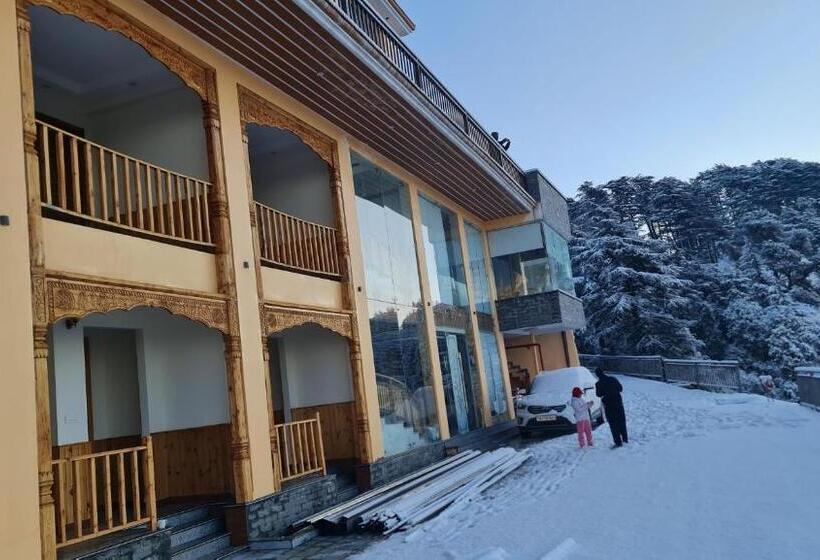 Hotel The Wild Arena