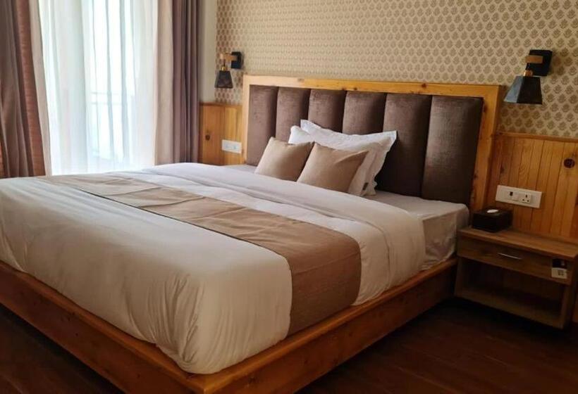 Hotel The Wild Arena